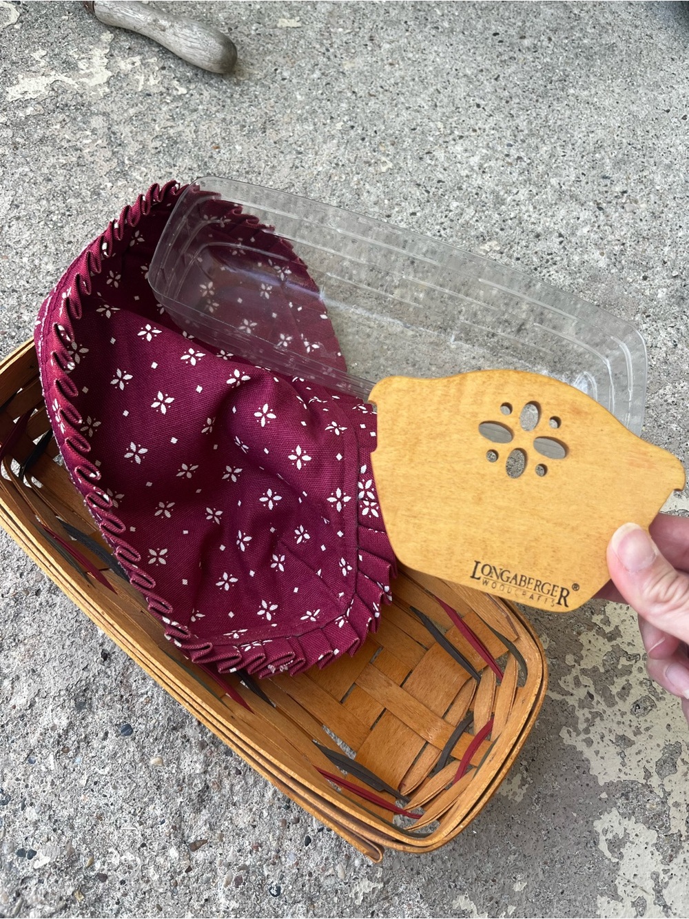 Like new Longaberger 4 piece basket set